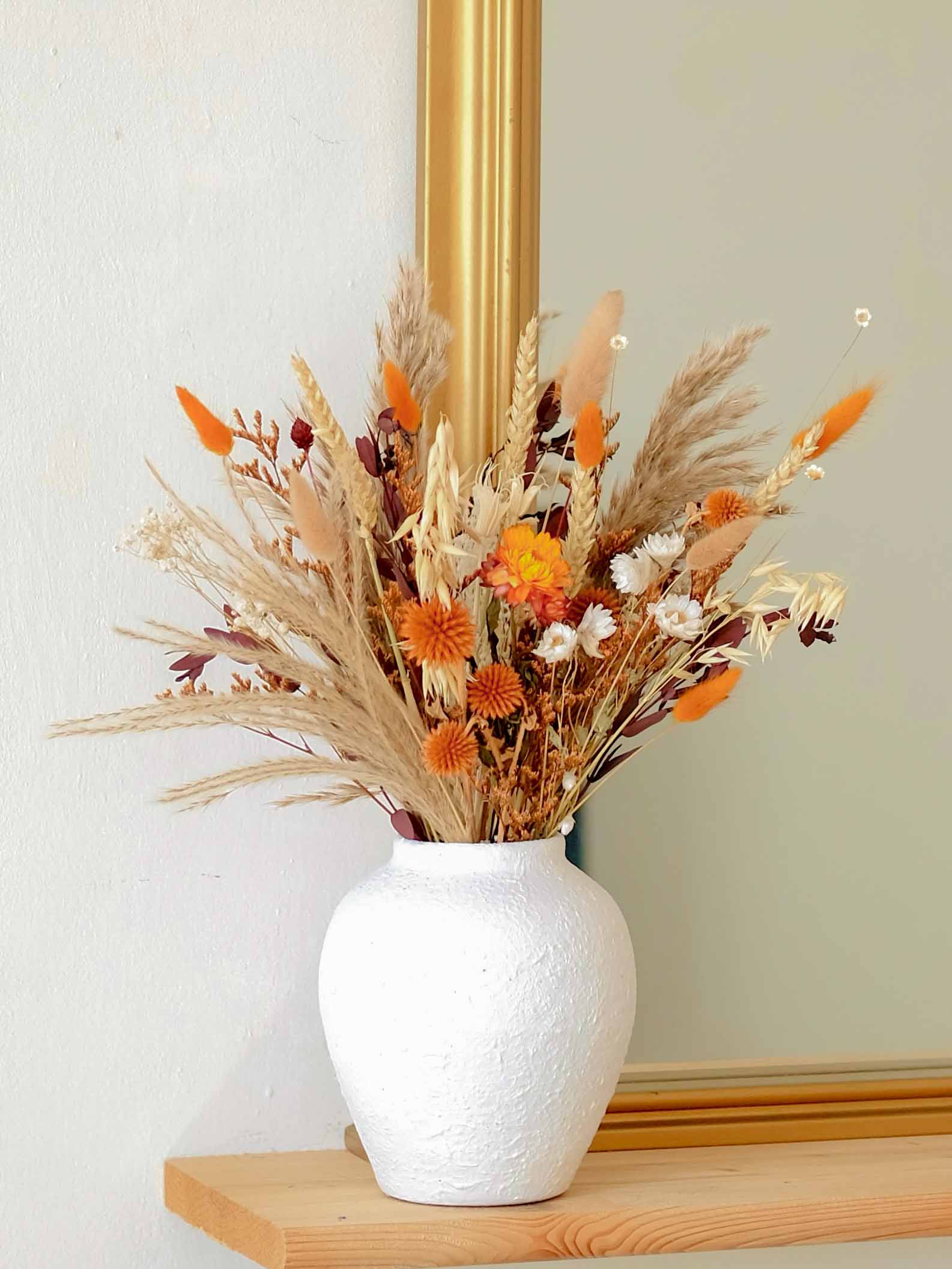 Dried-Flower-Bouquet-Warm-Natural-Autumn-Eucalytus-Bunny-Tails-Wheat