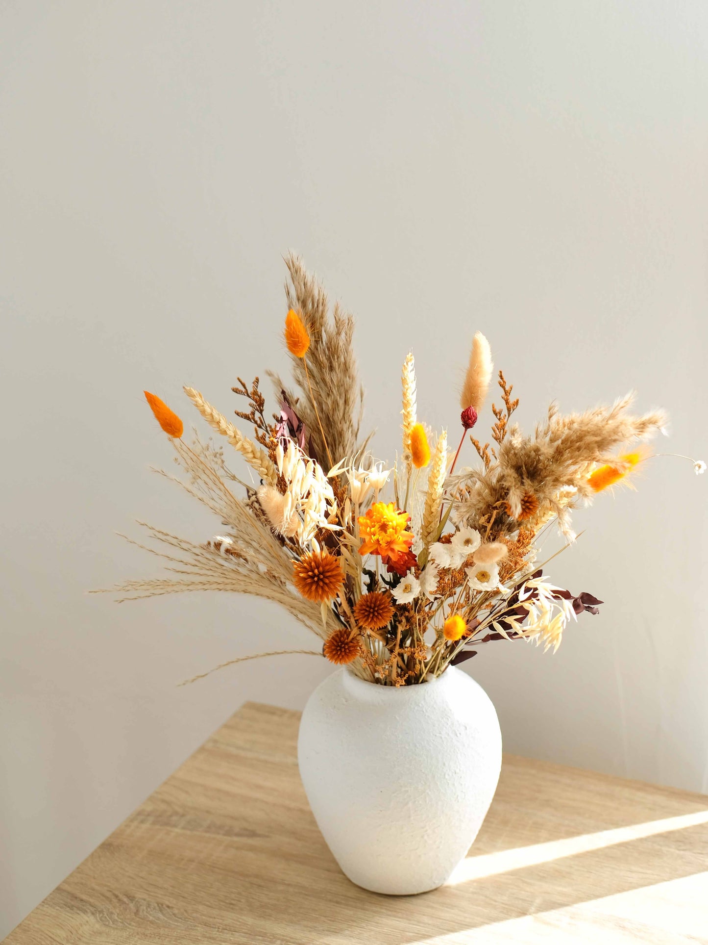 Dried-Flower-Bouquet-Warm-Natural-Autumn-Eucalytus-Bunny-Tails-Wheat