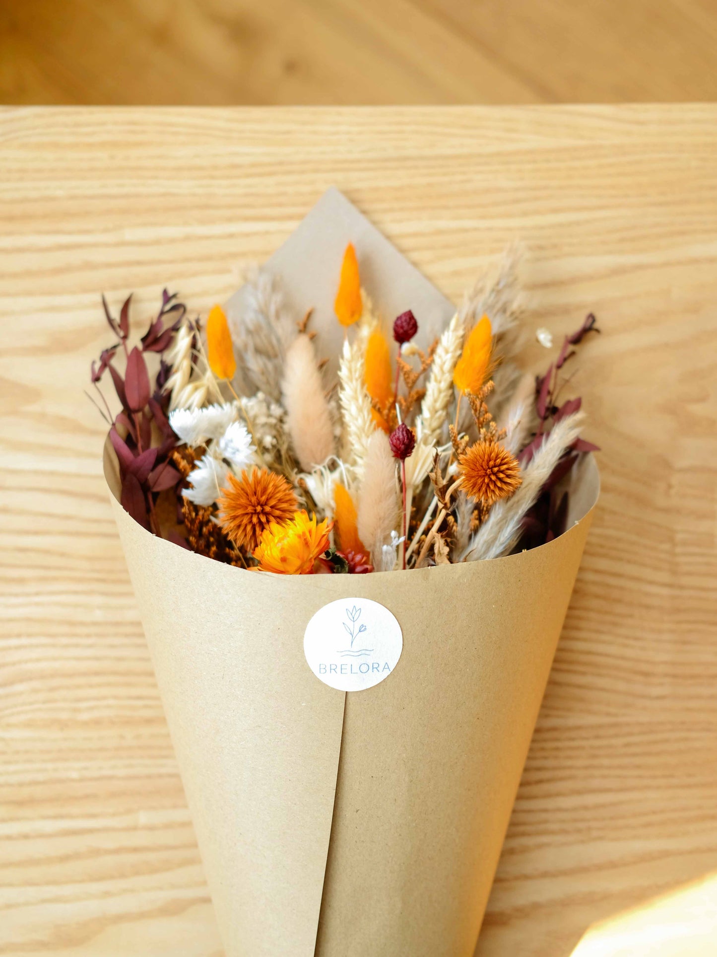 Dried-Flower-Bouquet-Warm-Natural-Autumn-Eucalytus-Bunny-Tails-Wheat