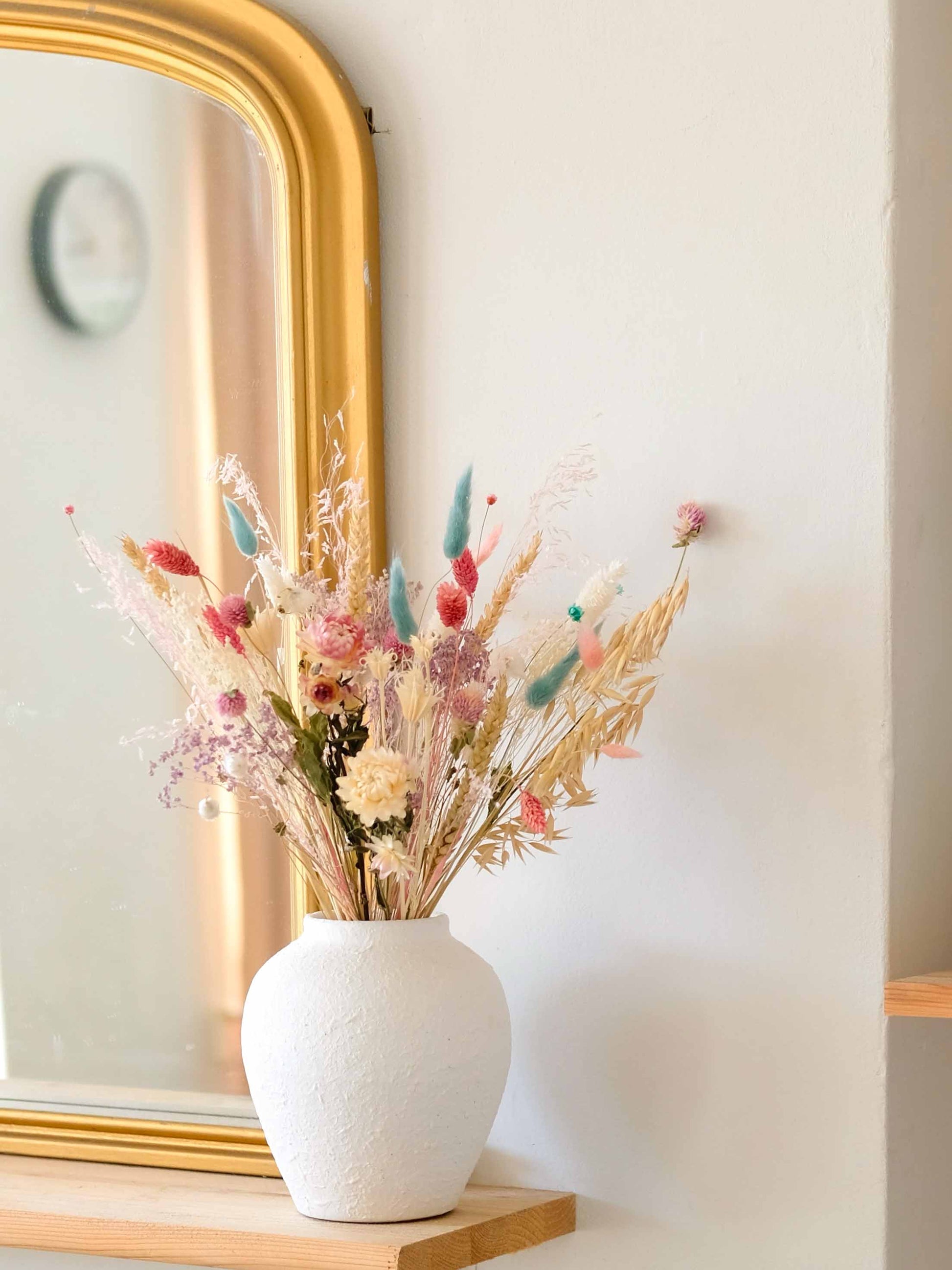 Dried-Flower-Bouquet-Pastel-Pink-Blue-Bunny-Tails-Helichrysum