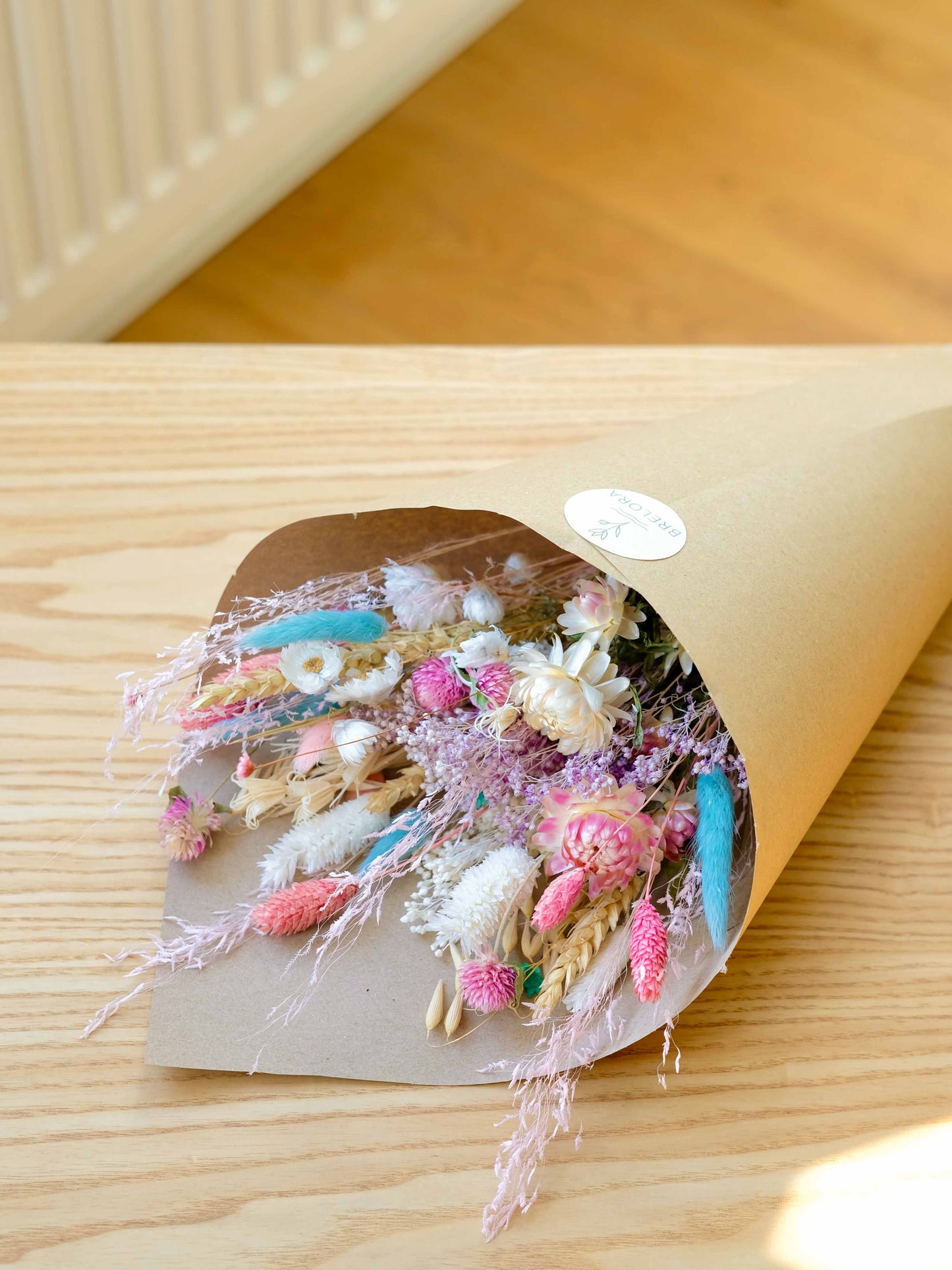 Dried-Flower-Bouquet-Pastel-Pink-Blue-Bunny-Tails-Helichrysum